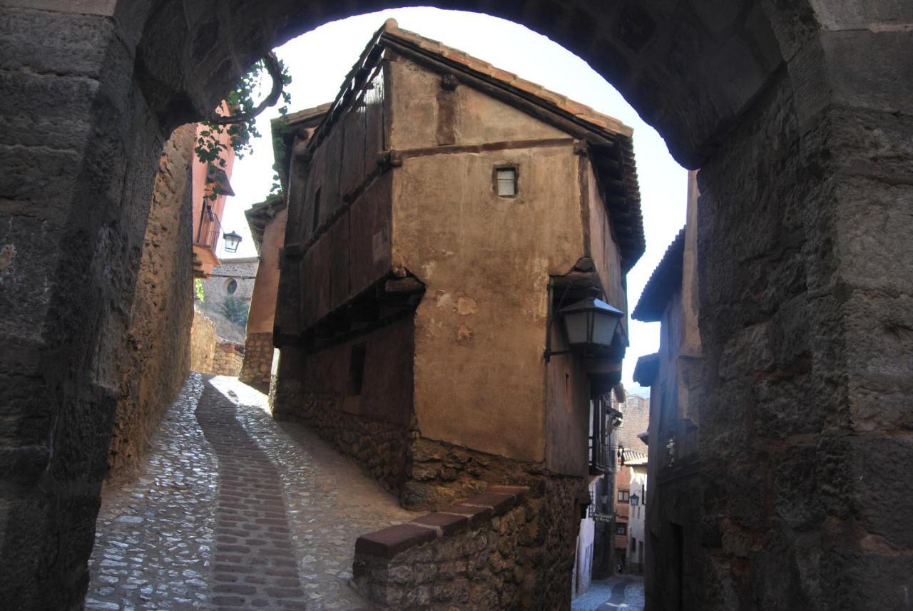 El Bricial Daire Bezas Dış mekan fotoğraf